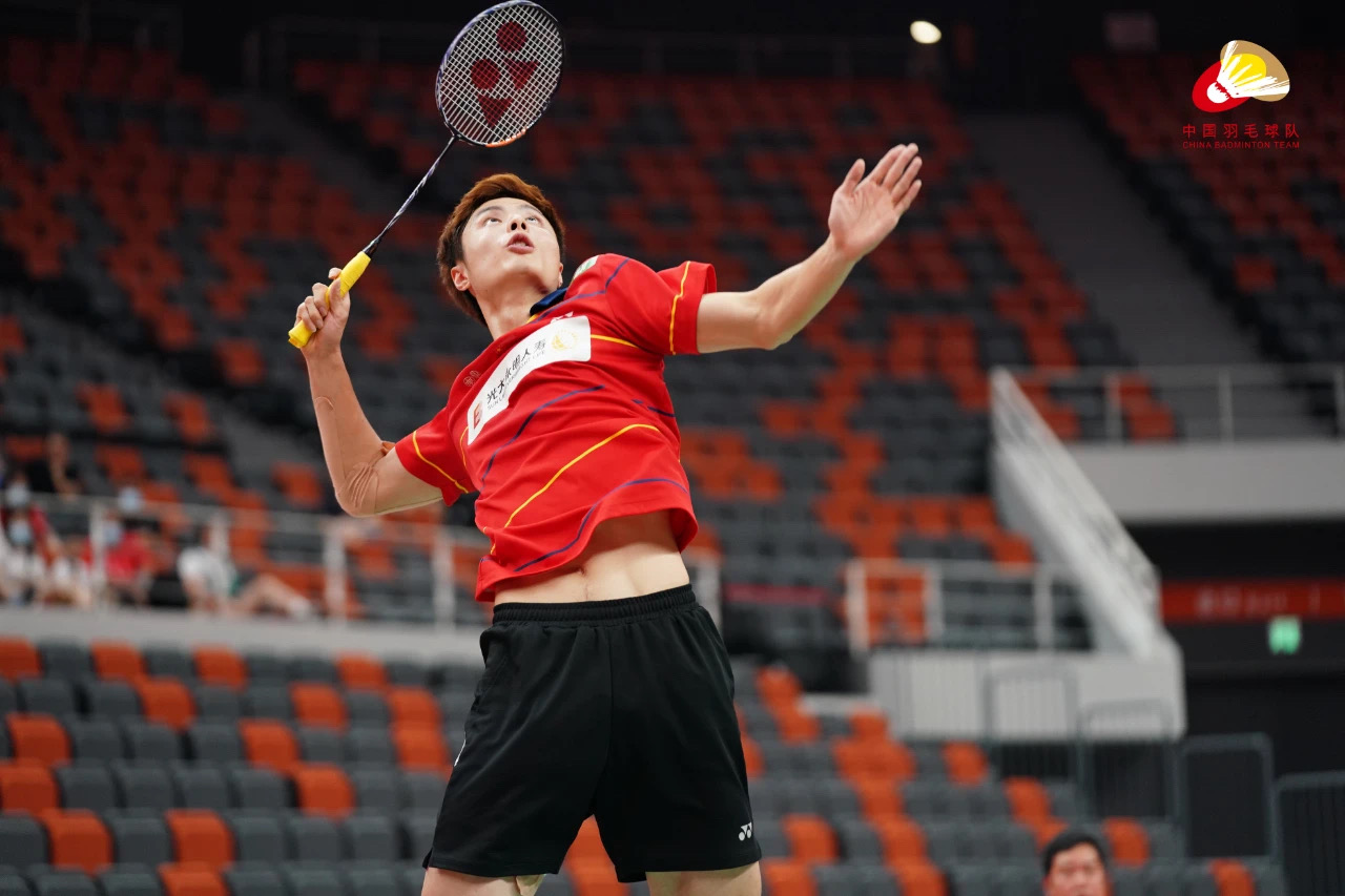 夺得无数荣 夺得无数荣