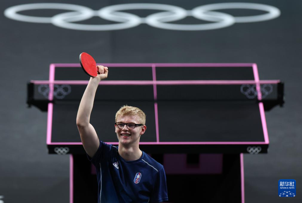 和分球让马 和分球让马